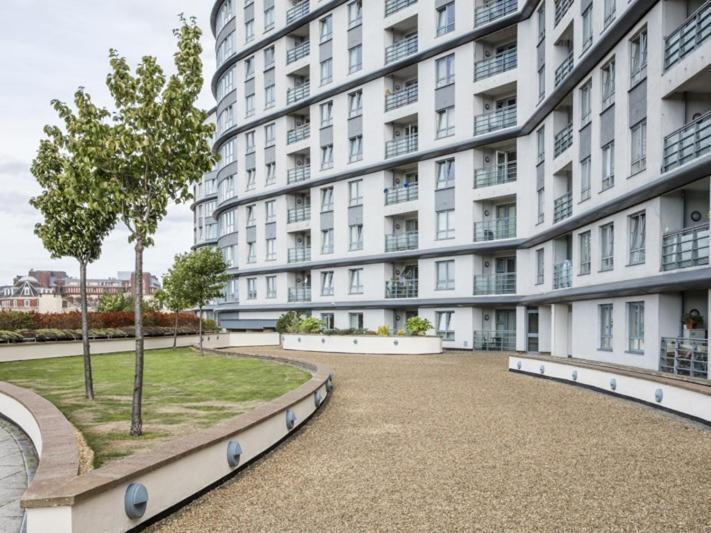 Oakdale Apartments Woking Ruang foto