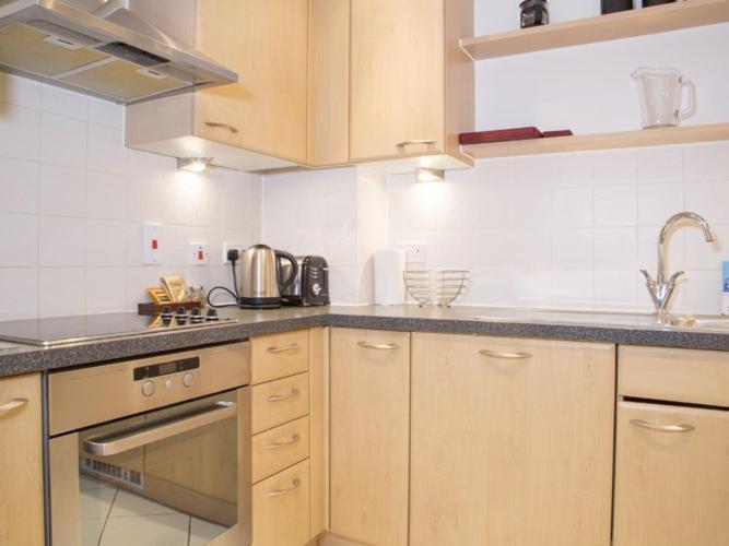 Oakdale Apartments Woking Ruang foto